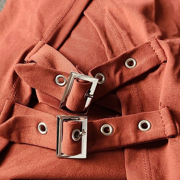 Halara Rust Soft Stretchy Double Buckle Front Split Maxi Skort Skirt XS - Picture 3 of 12